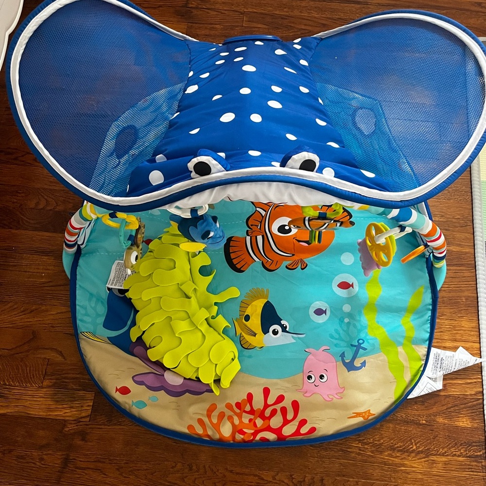 Finding Nemo Playmat